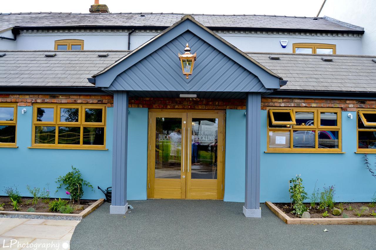 The Ugly Duckling Acomodação com café da manhã Telford Exterior foto